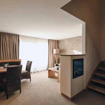 Beautiful accommodation Avelengo: Suite at 4****s hotel