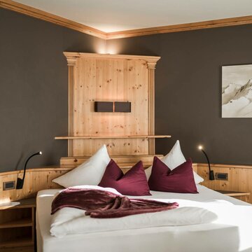 Doppelzimmer unseres Hotels in Hafling - Meran, Südtirol